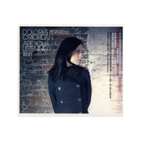 德洛丽丝DOLORES……聆听(CD)
